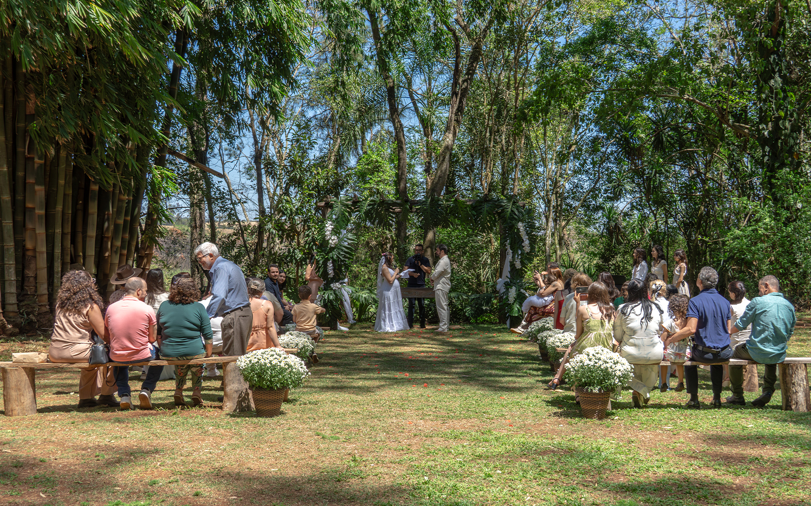 Evento ao ar livre na Estância Cachoeira